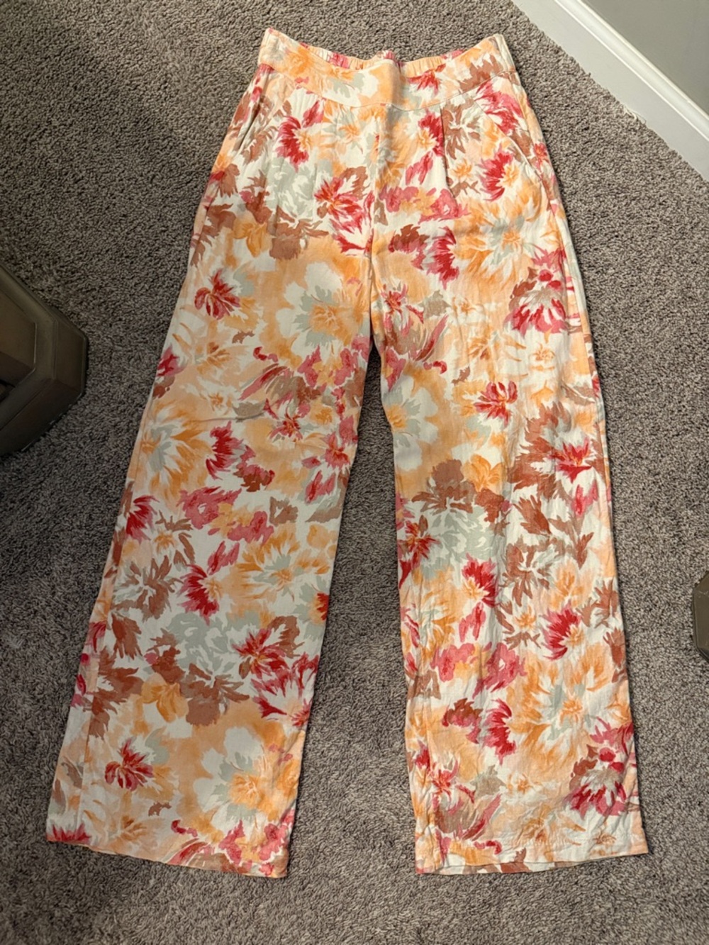 Abercrombie & Fitch Floral Wide Leg Pants in Cream, Orange & Red